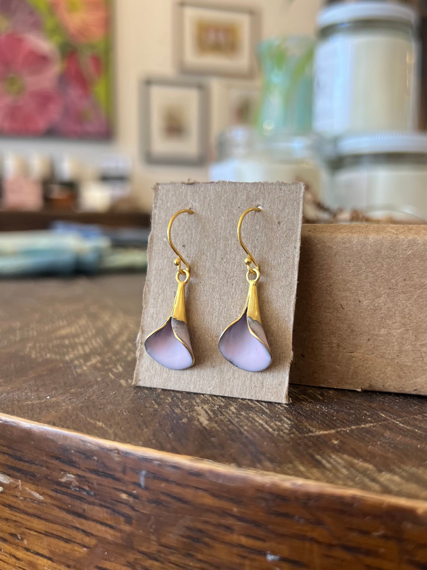 Petal Earrings - Small Pink