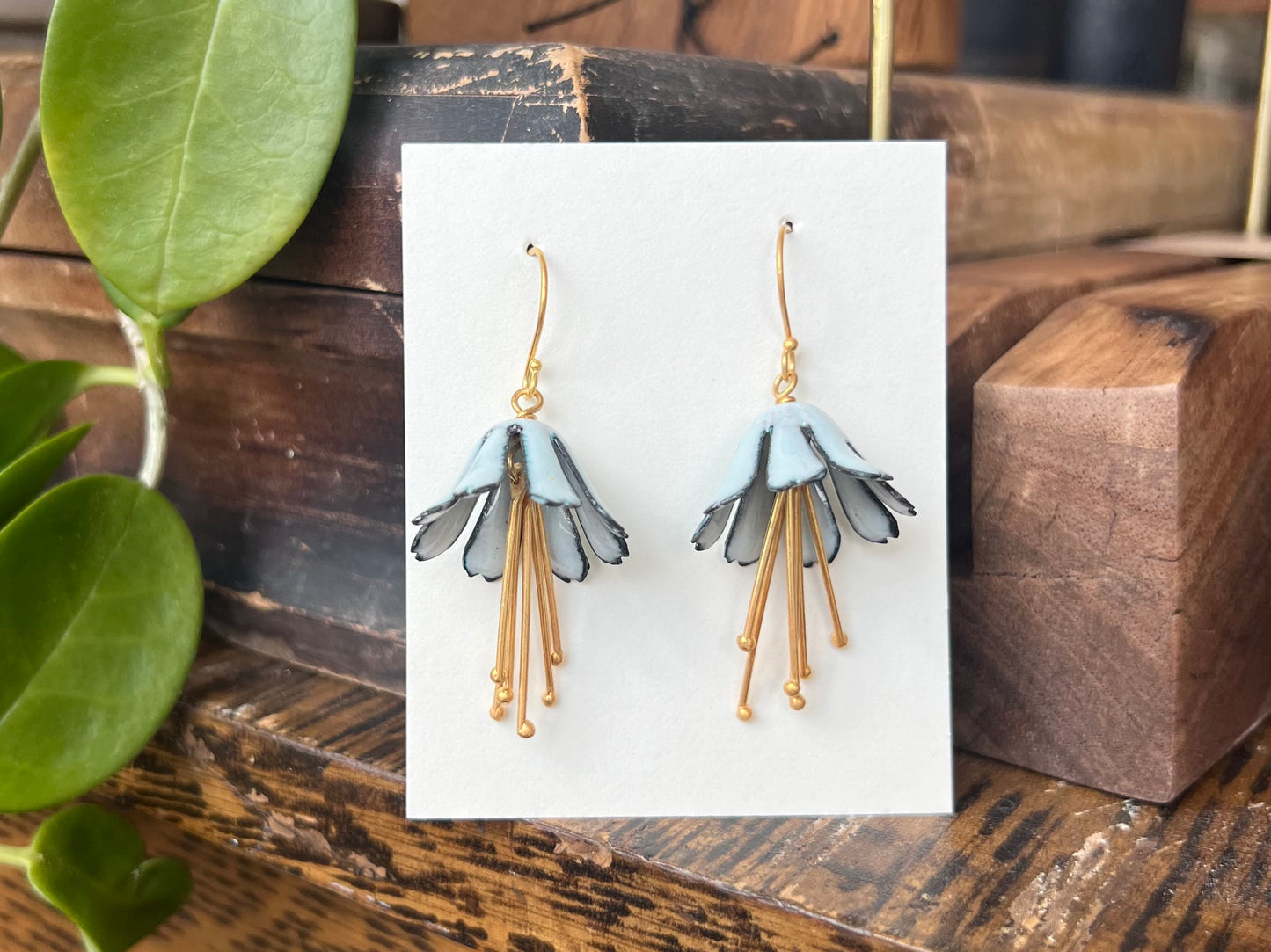 Chicory Drop Earrings - White
