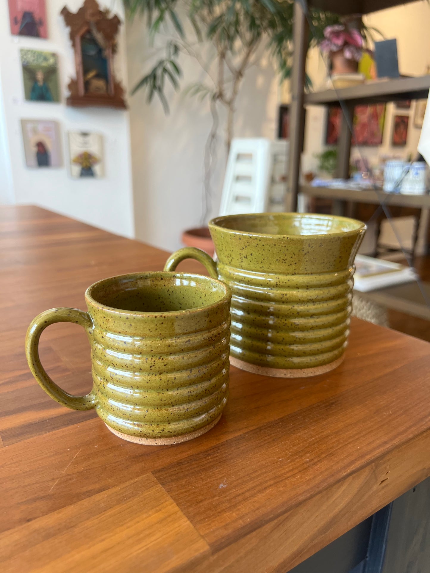 Textured Mug - Olive