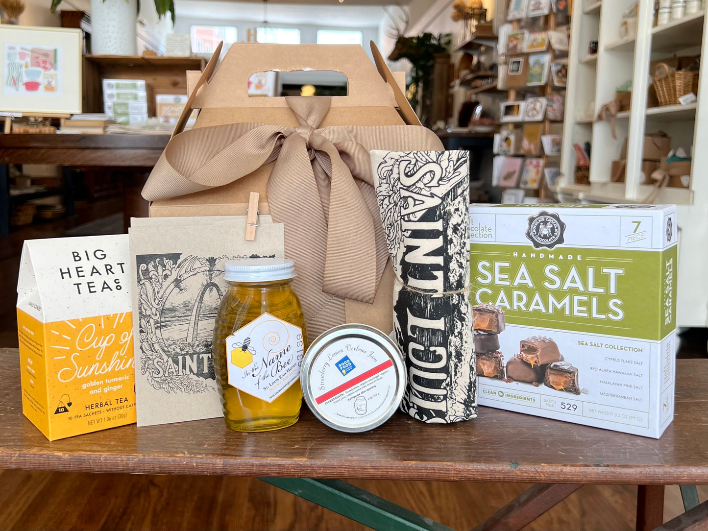 STL Snacks Gift Set