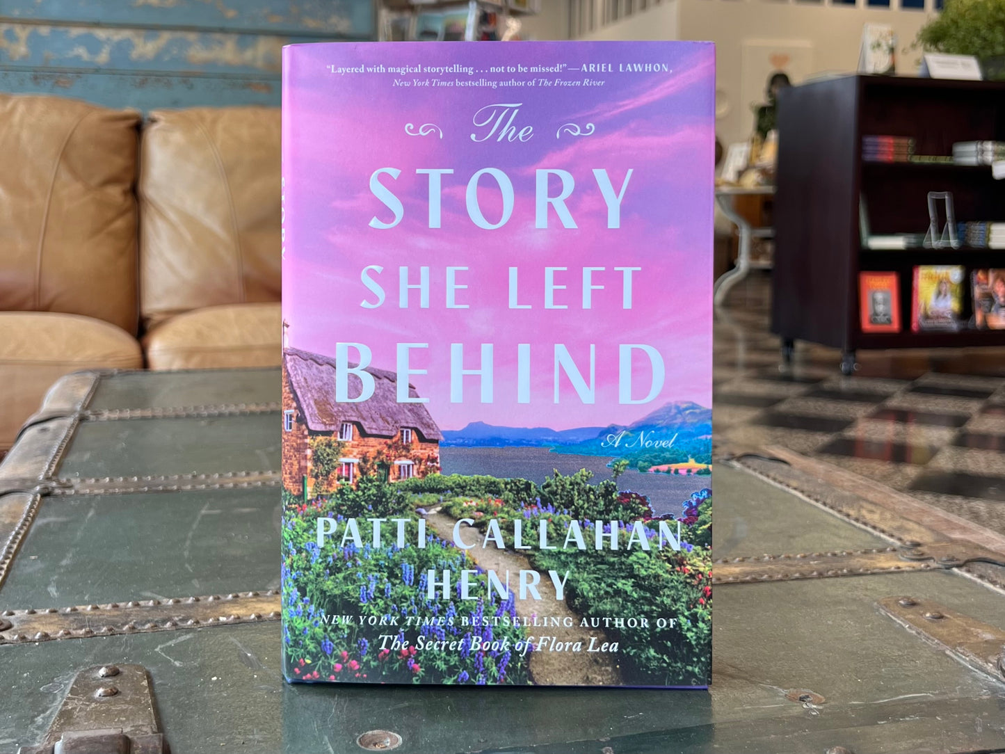 The Story She Left Behind by Patti Callahan Henry