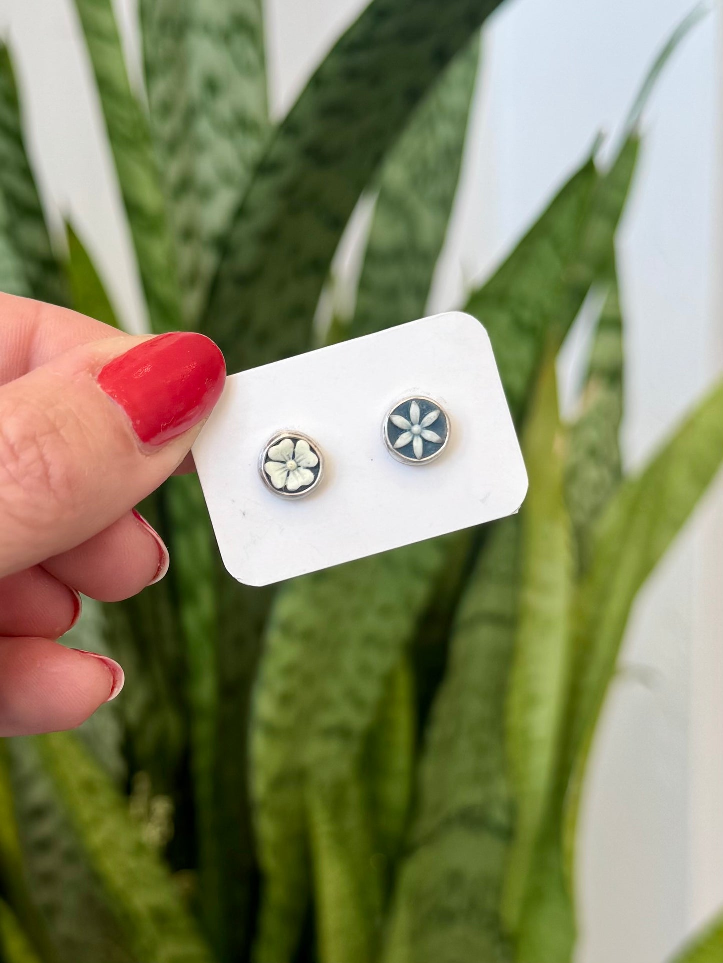 Mis-Match Blue Flower Earrings