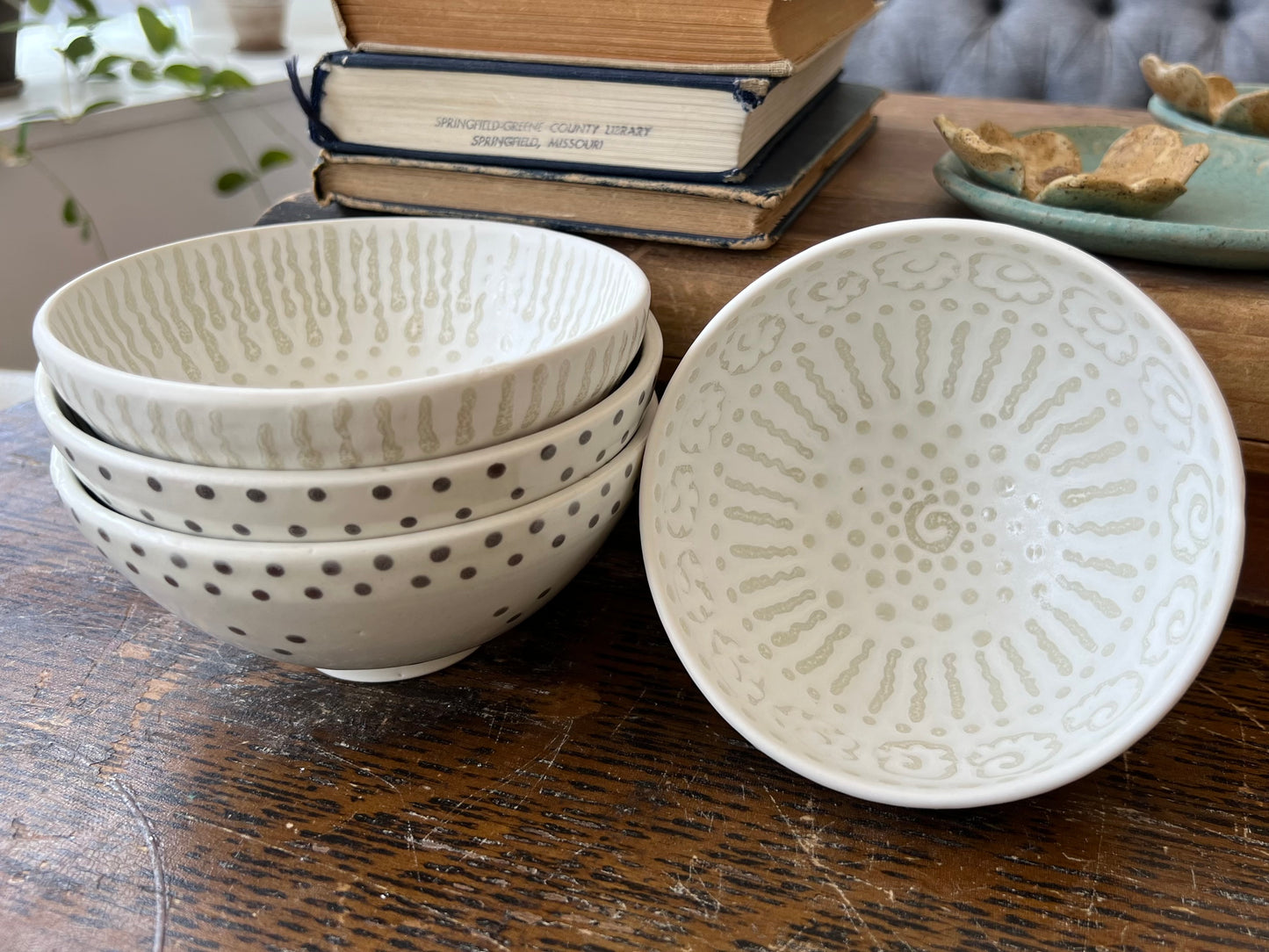 Small Round Bowl