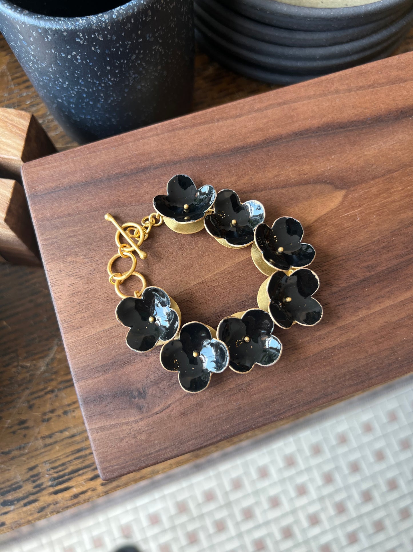 Enamel Flower Bracelet - Black