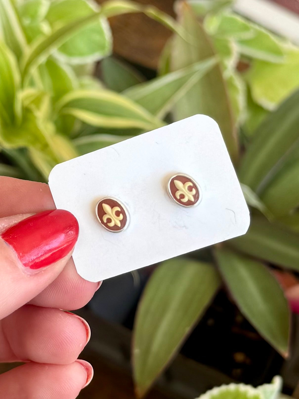 Vintage Fleur de Lis Earrings