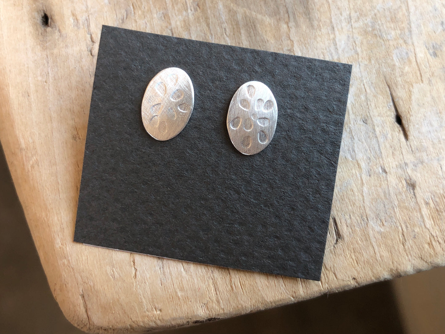 Oval Stud Earrings