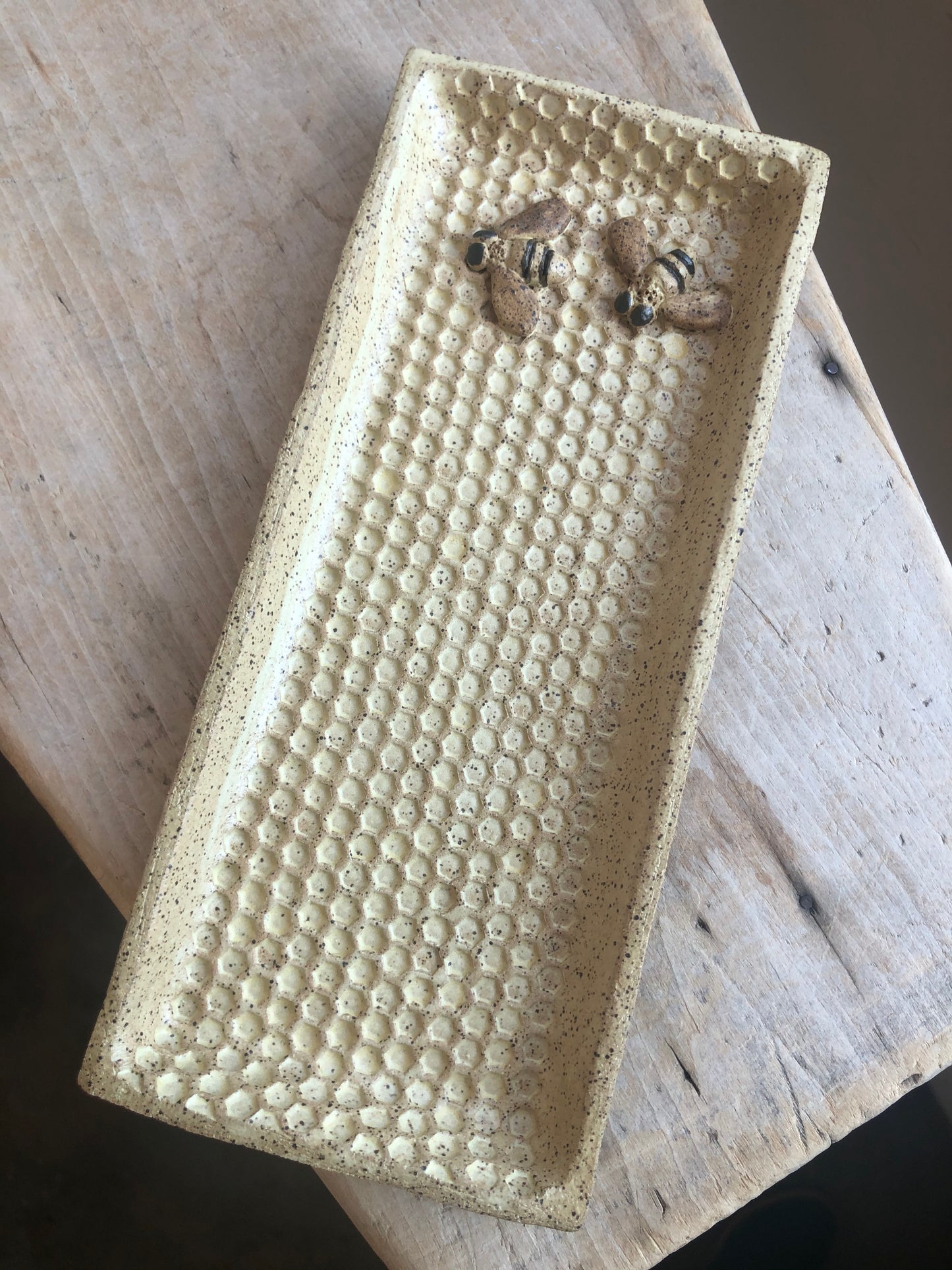 Rectangular Honeycomb Dish