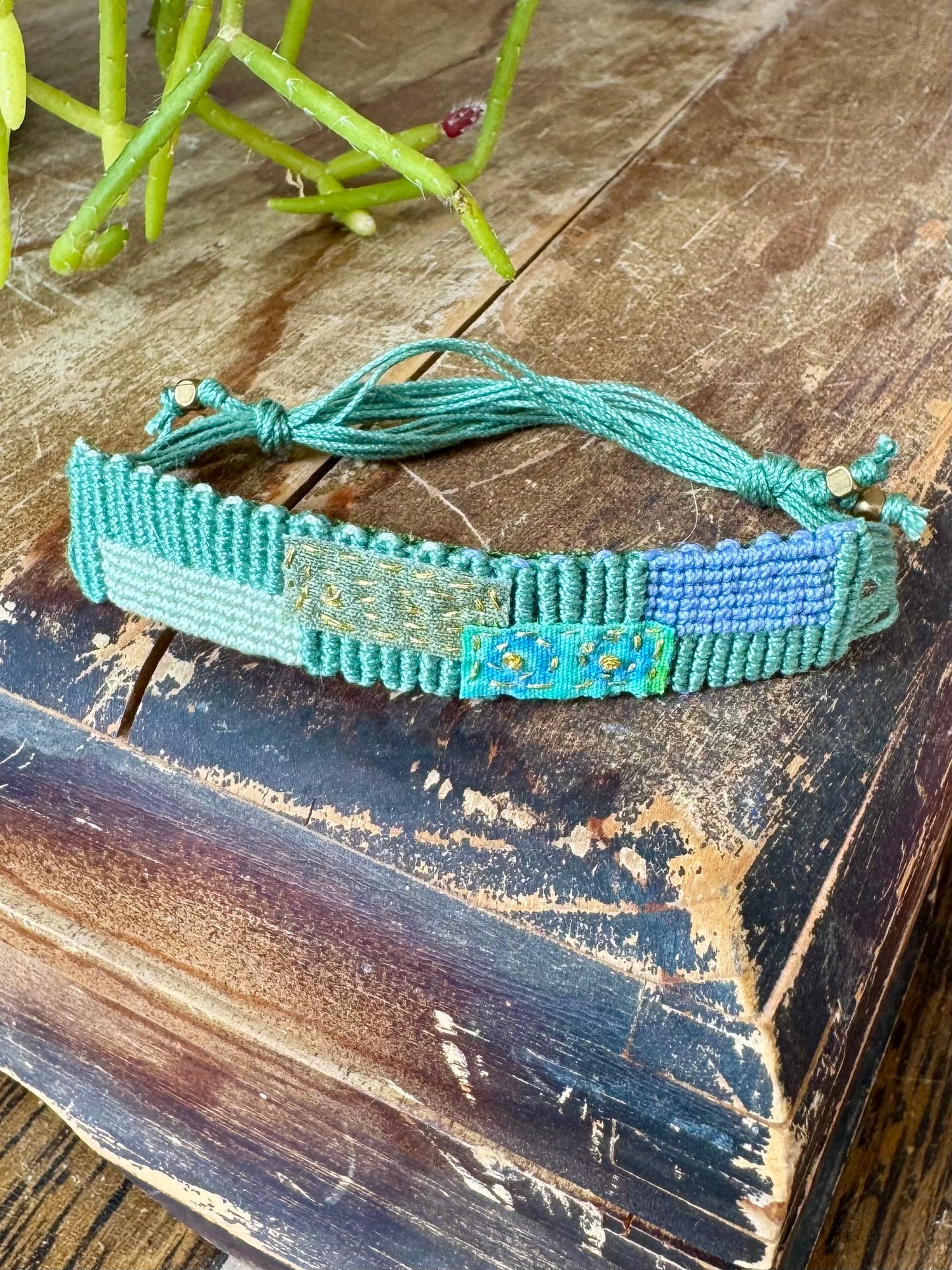 Boho Knotted Bracelet - Dark Sage