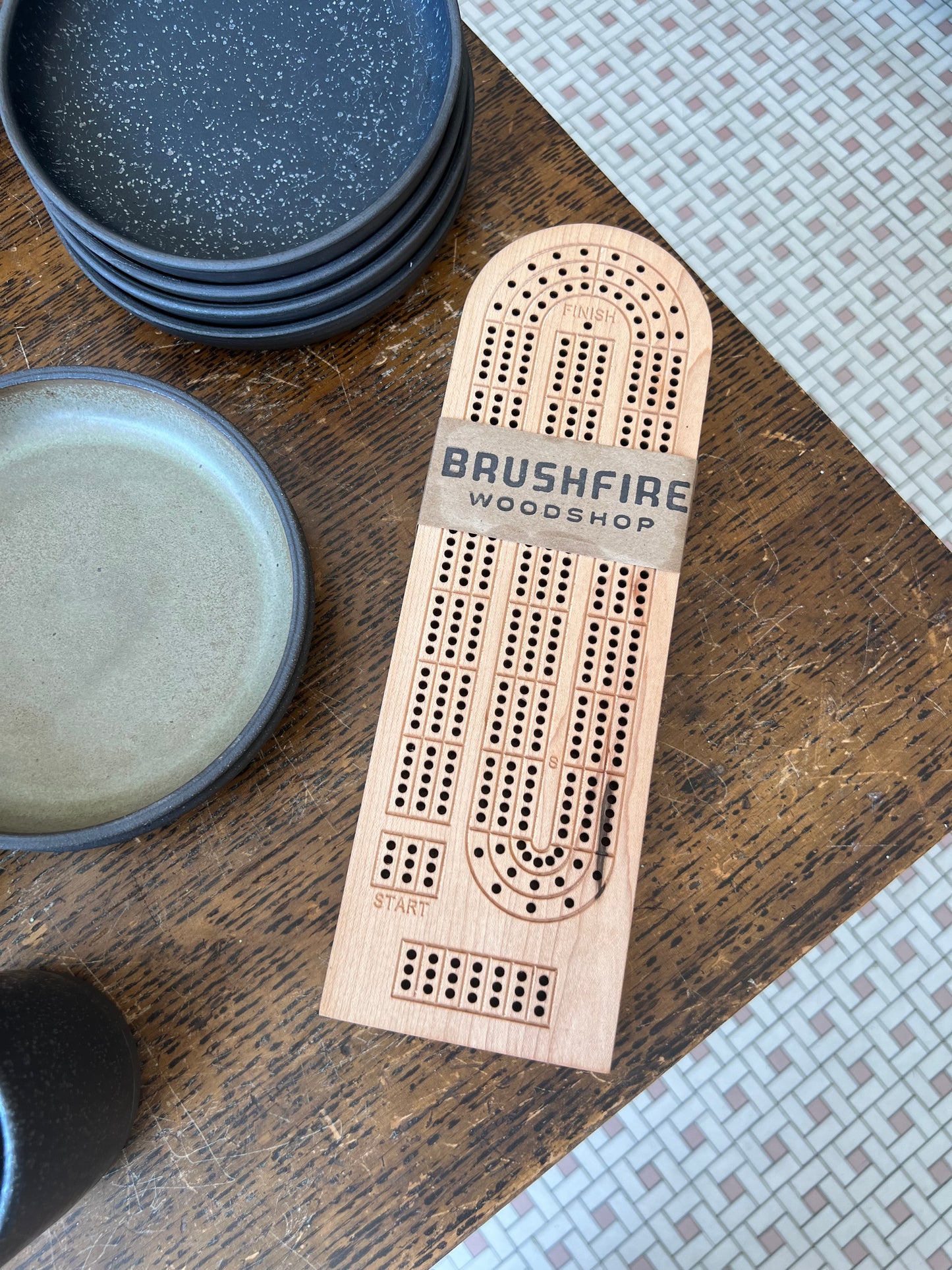 Cribbage Board Gift Set