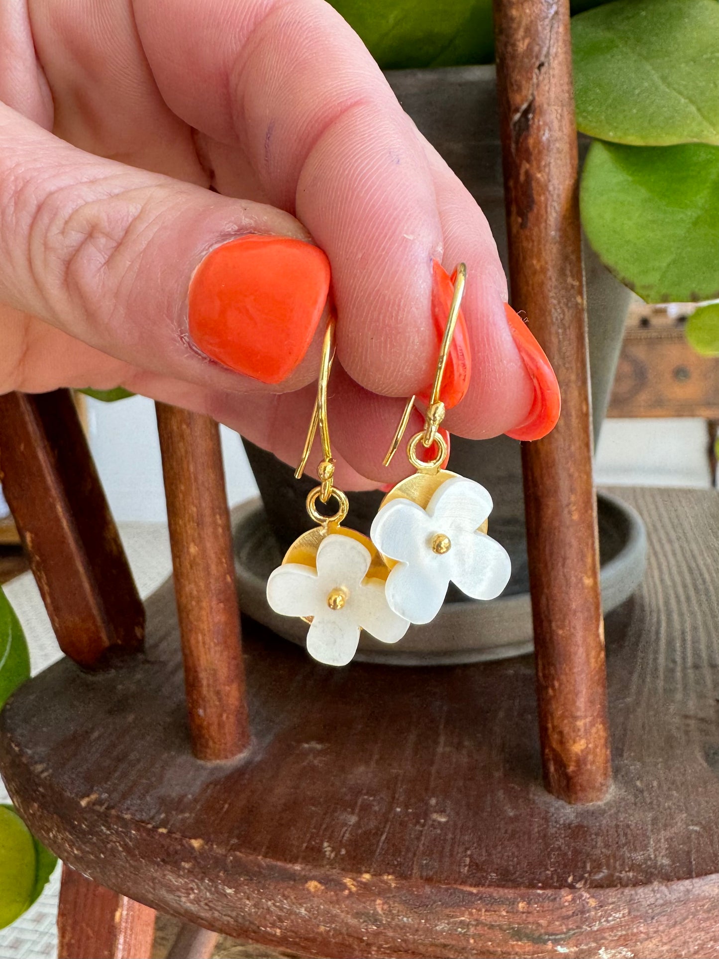 Mother of Pearl Flower Earrings- Small Drop