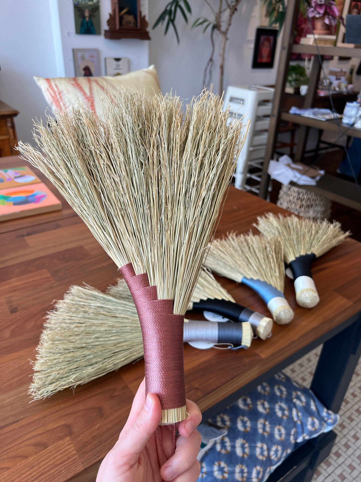 Turkey Wing Handbroom - Medium