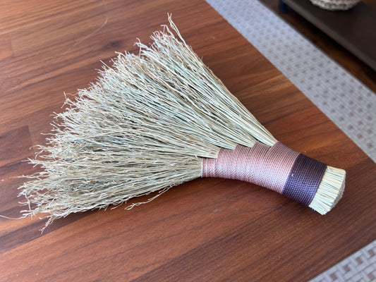 Turkey Wing Handbroom - XS