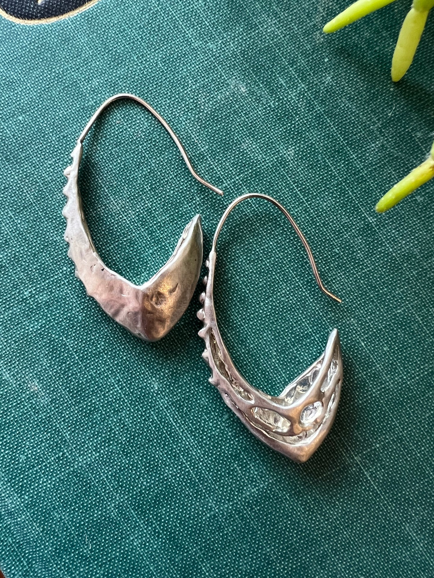 Cut Vessel Hoops - Medium