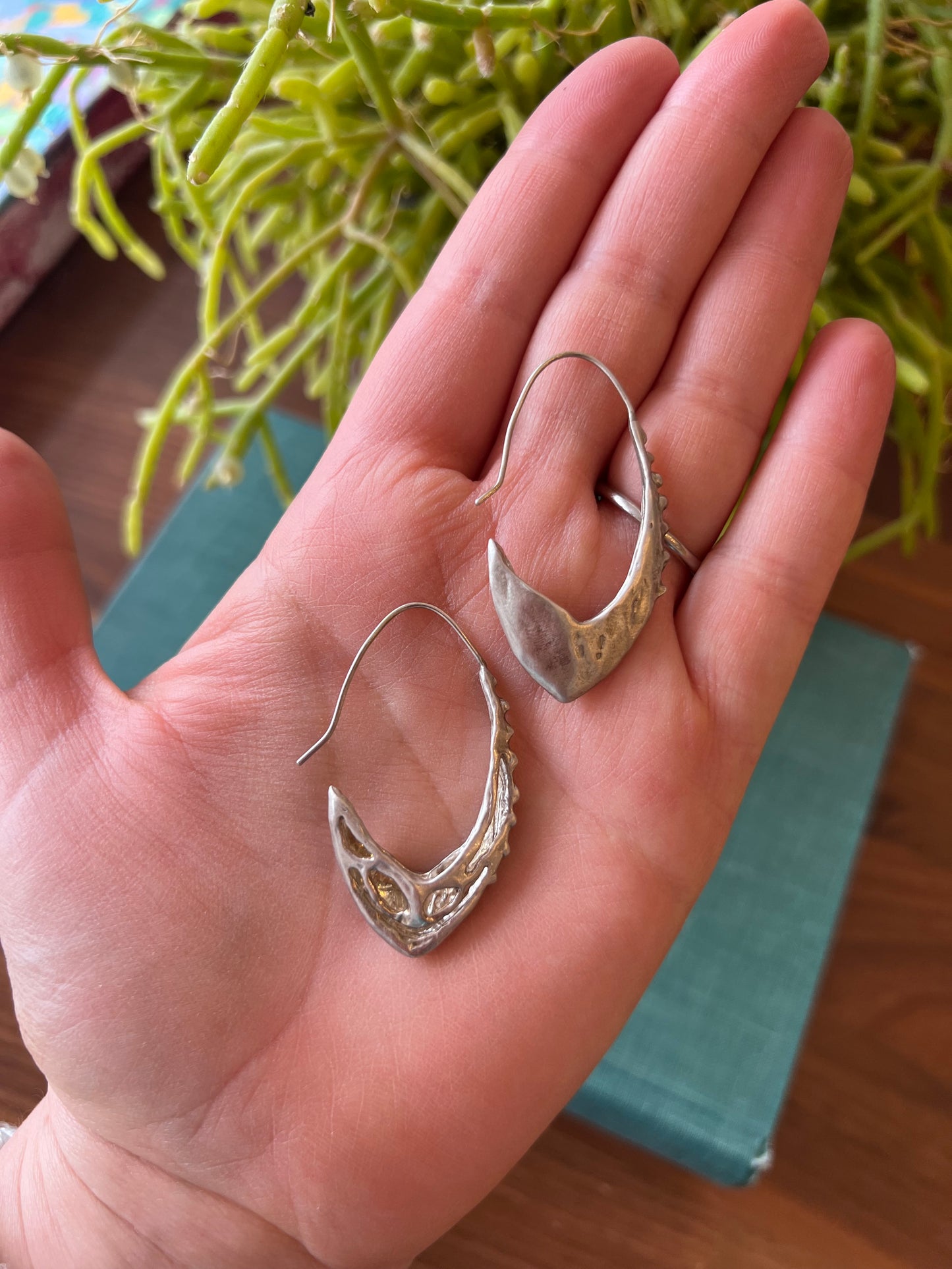 Cut Vessel Hoops - Medium