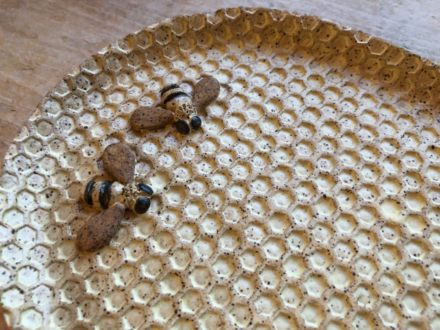 Oval Honeycomb Platter